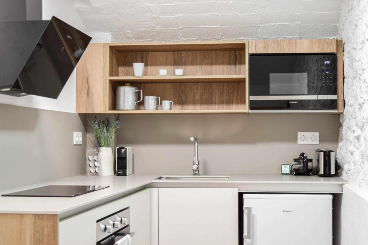 Casa Besalú LEstudi Apartamento en el centro de Besalú Bagian luar foto