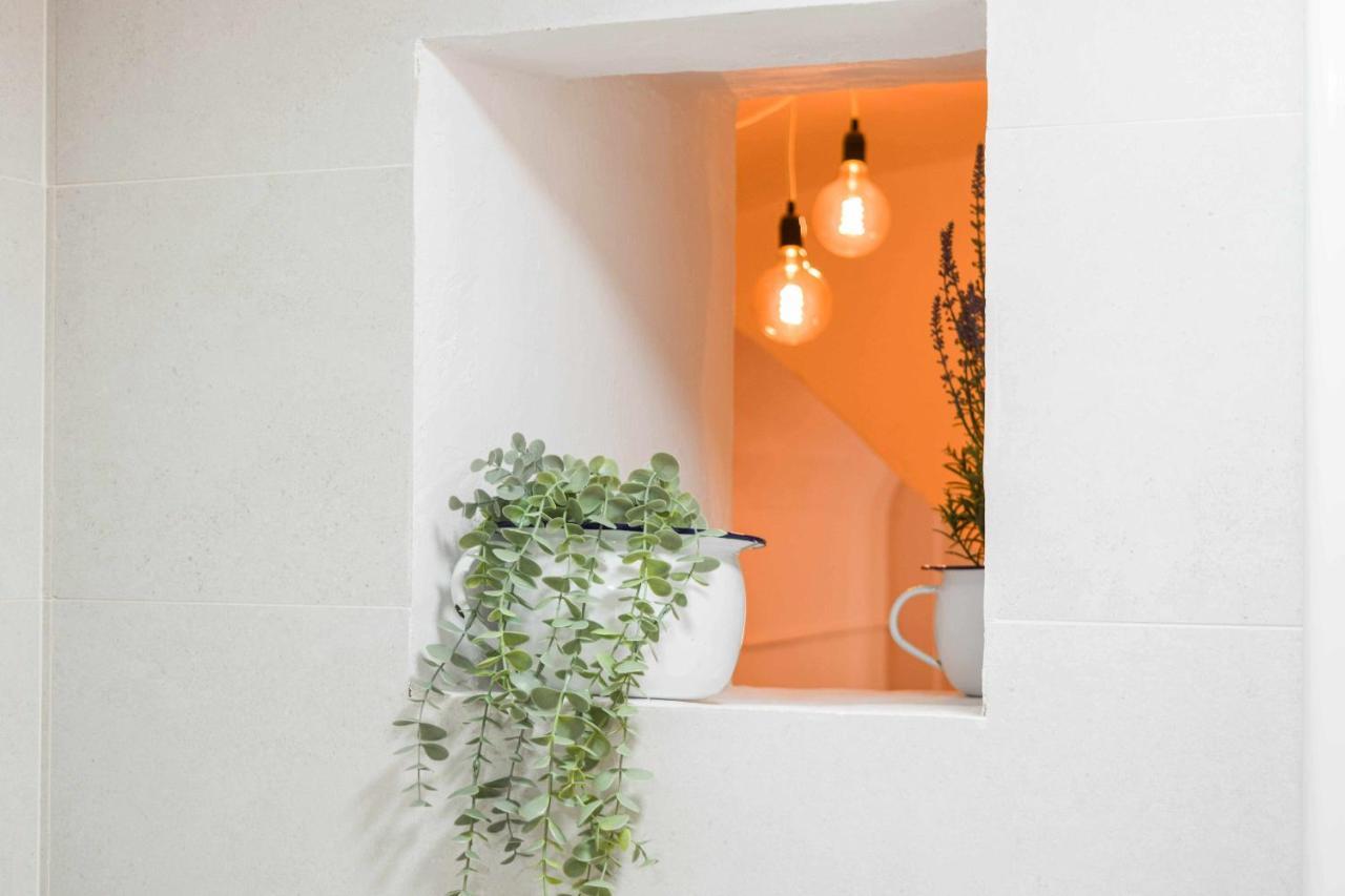 Casa Besalú LEstudi Apartamento en el centro de Besalú Bagian luar foto