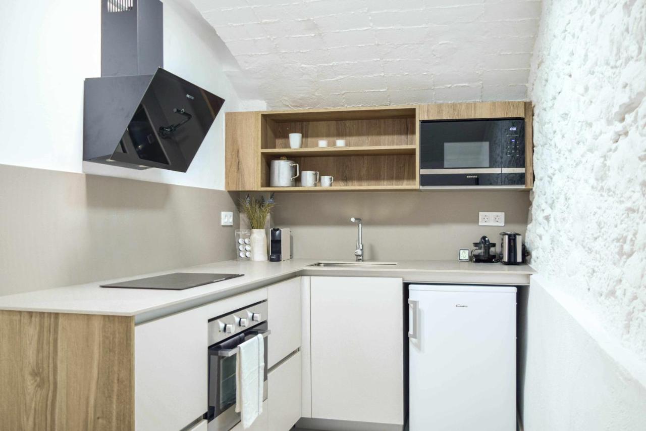 Casa Besalú LEstudi Apartamento en el centro de Besalú Bagian luar foto