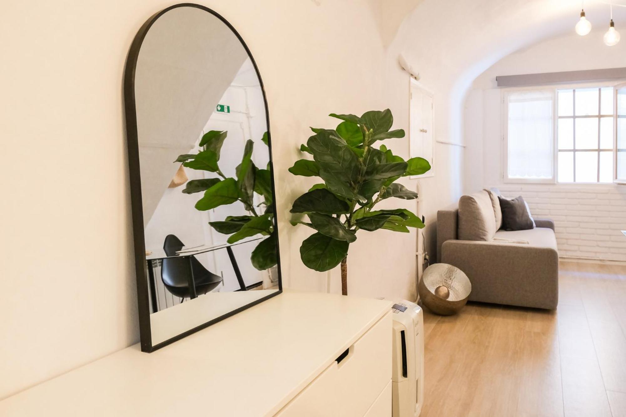 Casa Besalú LEstudi Apartamento en el centro de Besalú Bagian luar foto
